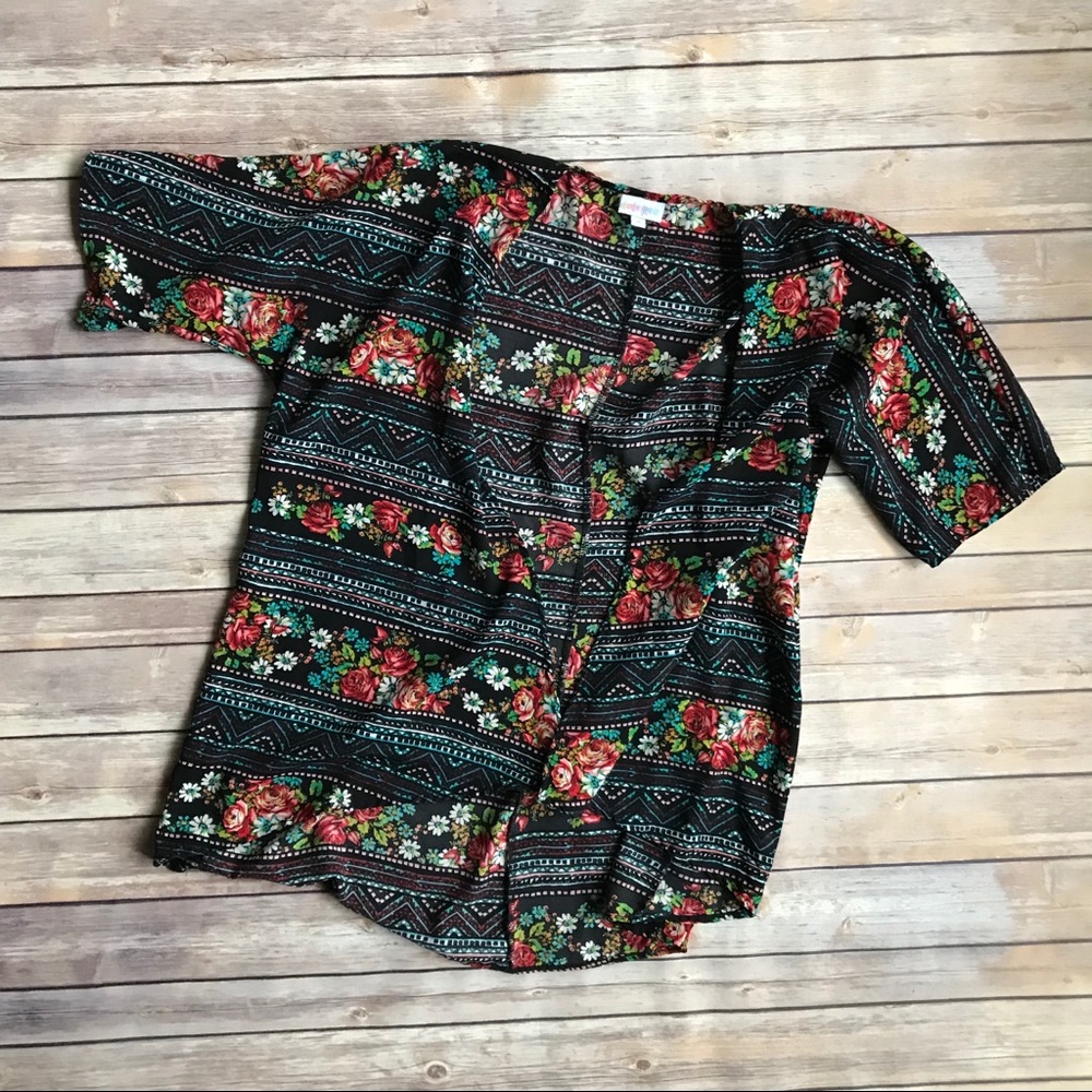 LuLaRoe Patterned Wrap Kimono